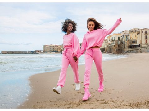 dwuczęściowe dresy damskie rue paris w różowym kolorze