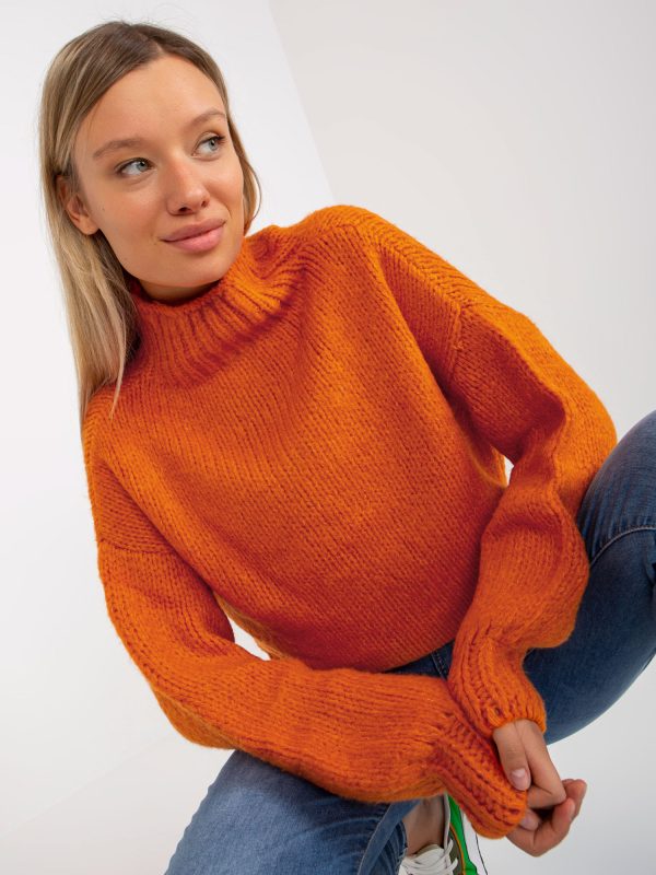 Ciemnopomarańczowy sweter z golfem oversize Ariana RUE PARIS