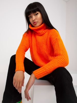 Fluo pomarańczowy ciepły sweter z golfem Neva RUE PARIS