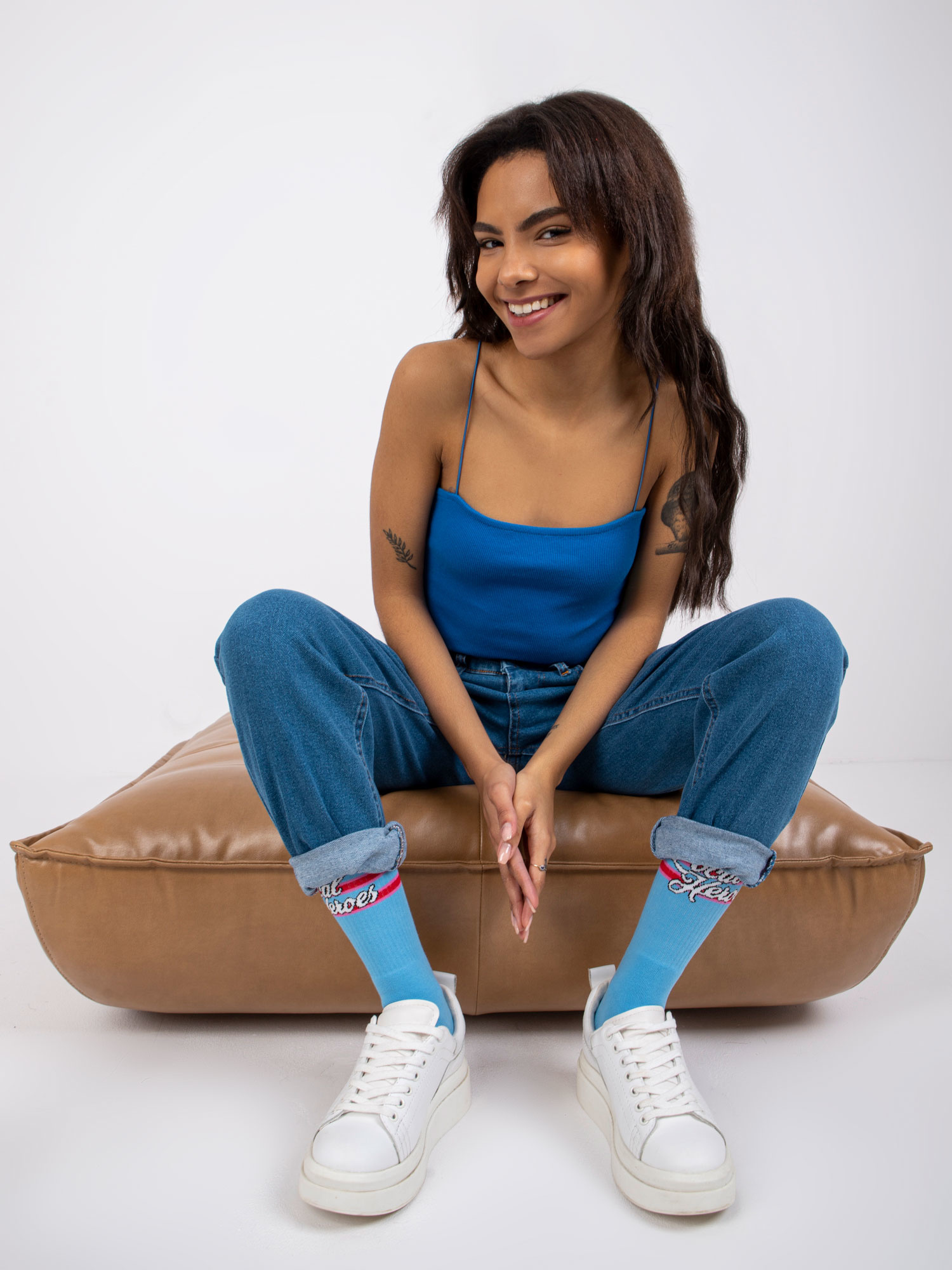 Ciemnoniebieski top w prążek na ramiączkach Ottawa RUE PARIS Ciemnoniebieski top w prążek na ramiączkach Ottawa RUE PARIS